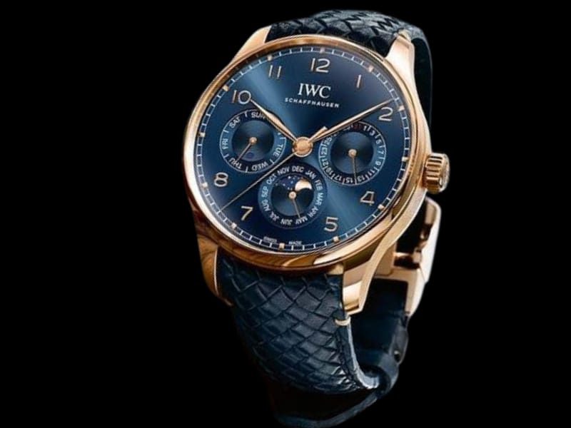 FOR THE CLASSIC LOOK